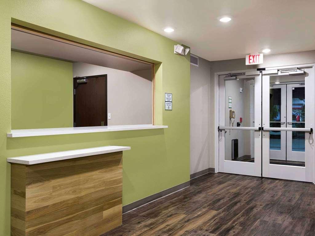 Woodspring Suites Providence İç mekan fotoğraf